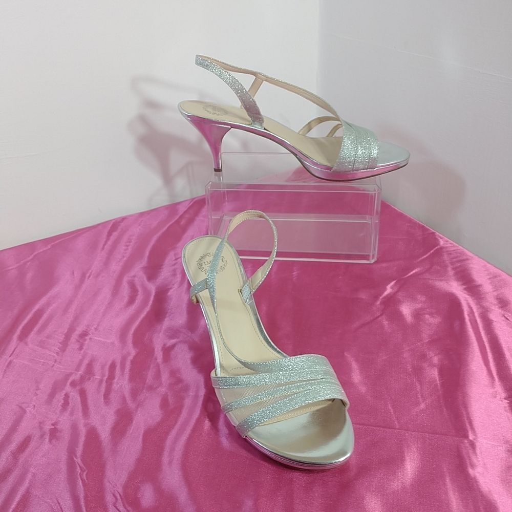 I Miller Women's SZ 11M Silver Sandal Heels . Condition is Pre-owned